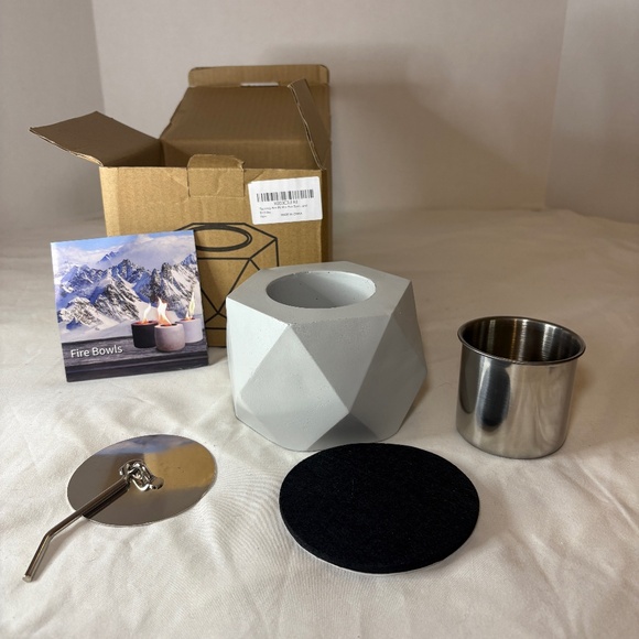 Tabletop Fire Pit/Bowl with Lid and Mat New in Box Geometric Shape - Picture 1 of 9